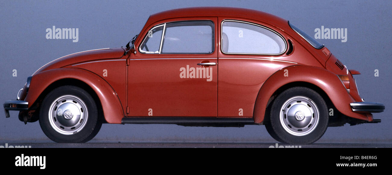 Car, VW, Volkswagen, beetle 1302, orange, compact, sub-compact, small car, model year 1970-1972, old car, 1970s, seventies,  sed Stock Photo
