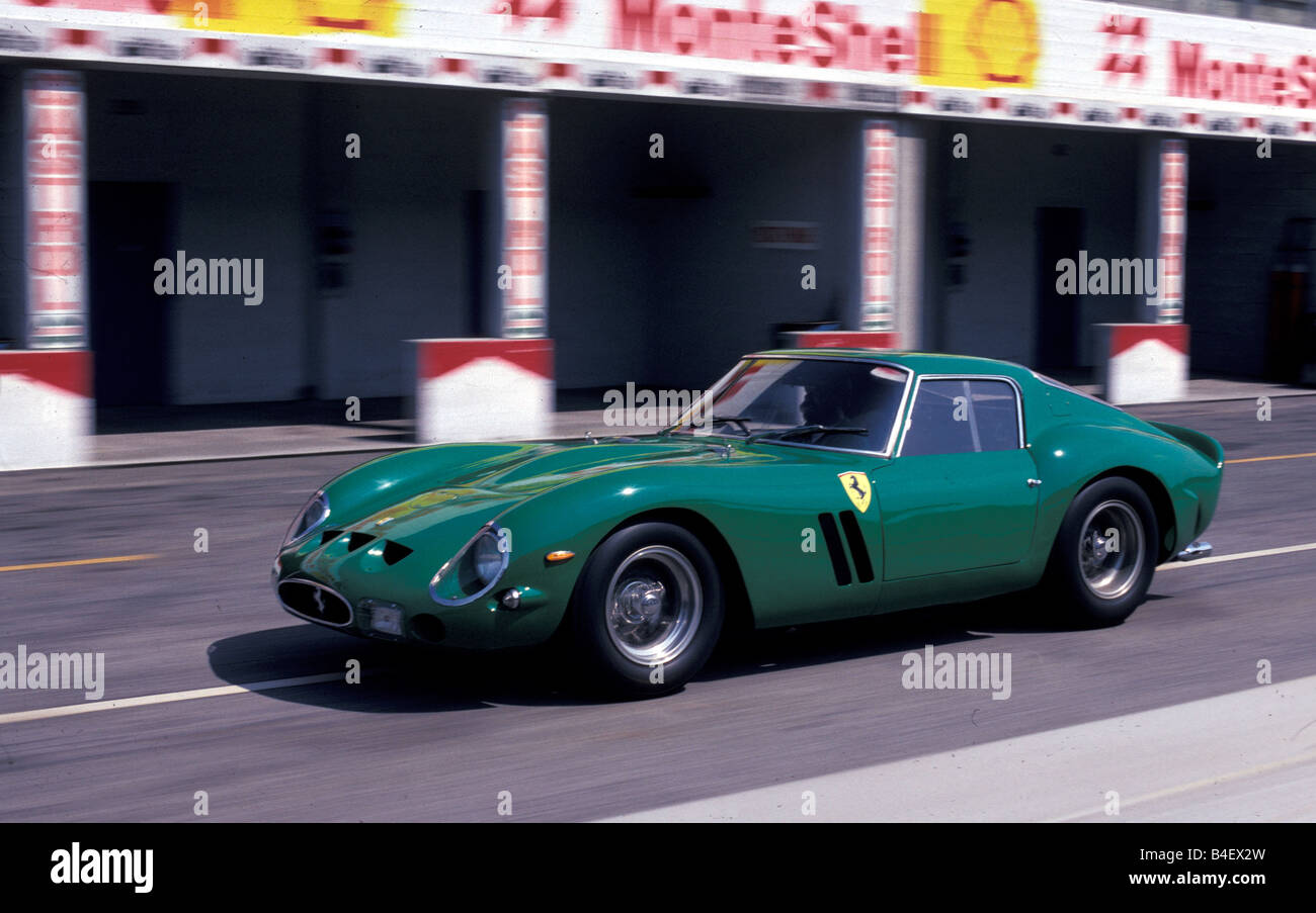 Car, Ferrari 250 GTO, model year 1962-1964, 1960s, sixties, vintage car, sports car, Coupé, Coupe, green, driving, test track, d Stock Photo