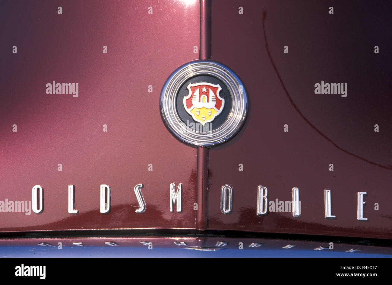 Car, Oldsmobile 68 Station Wagon, 'Woody', model year 1947, vintage car, 1940s, fourties, ruby colored, wood, sedan, detail, det Stock Photo