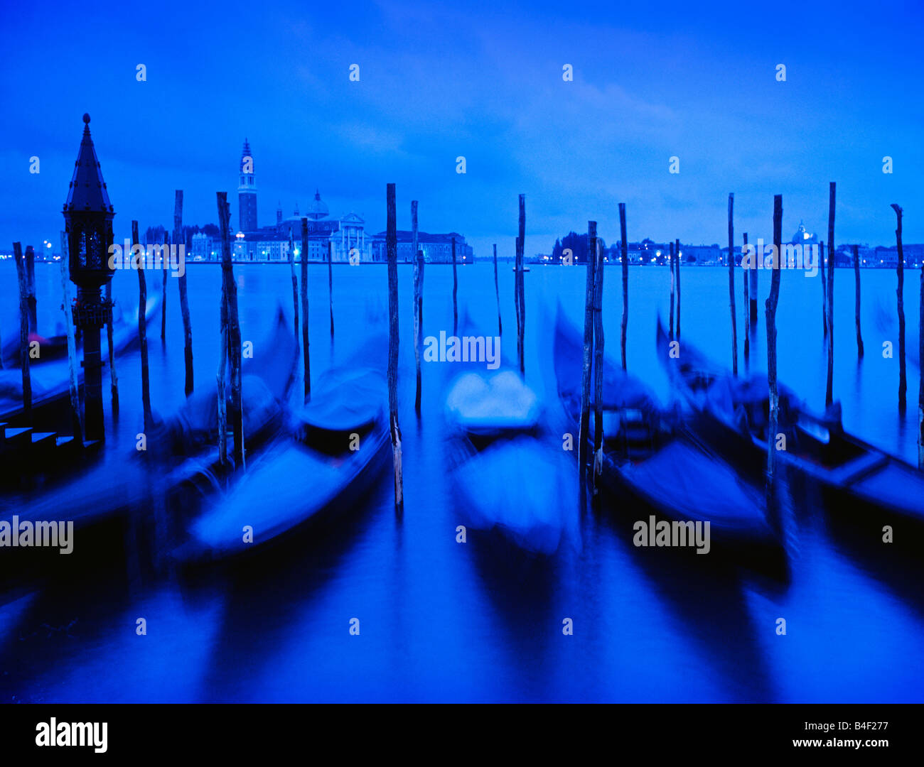 ITALY VENICE GONDOLAS Stock Photo - Alamy