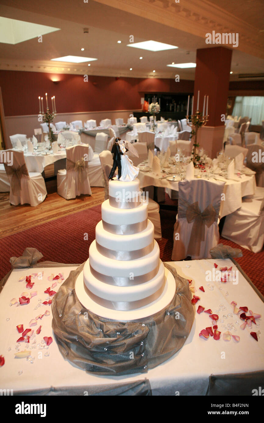 Luxury White Multi Tiered Wedding Cake With Dancing Bride And