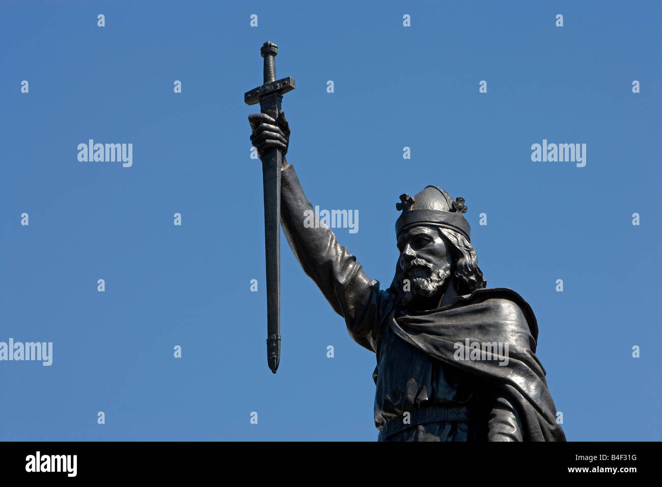 Winchester Statue of King Alfred Great Britain Hampshire United Kingdom Stock Photo Alamy