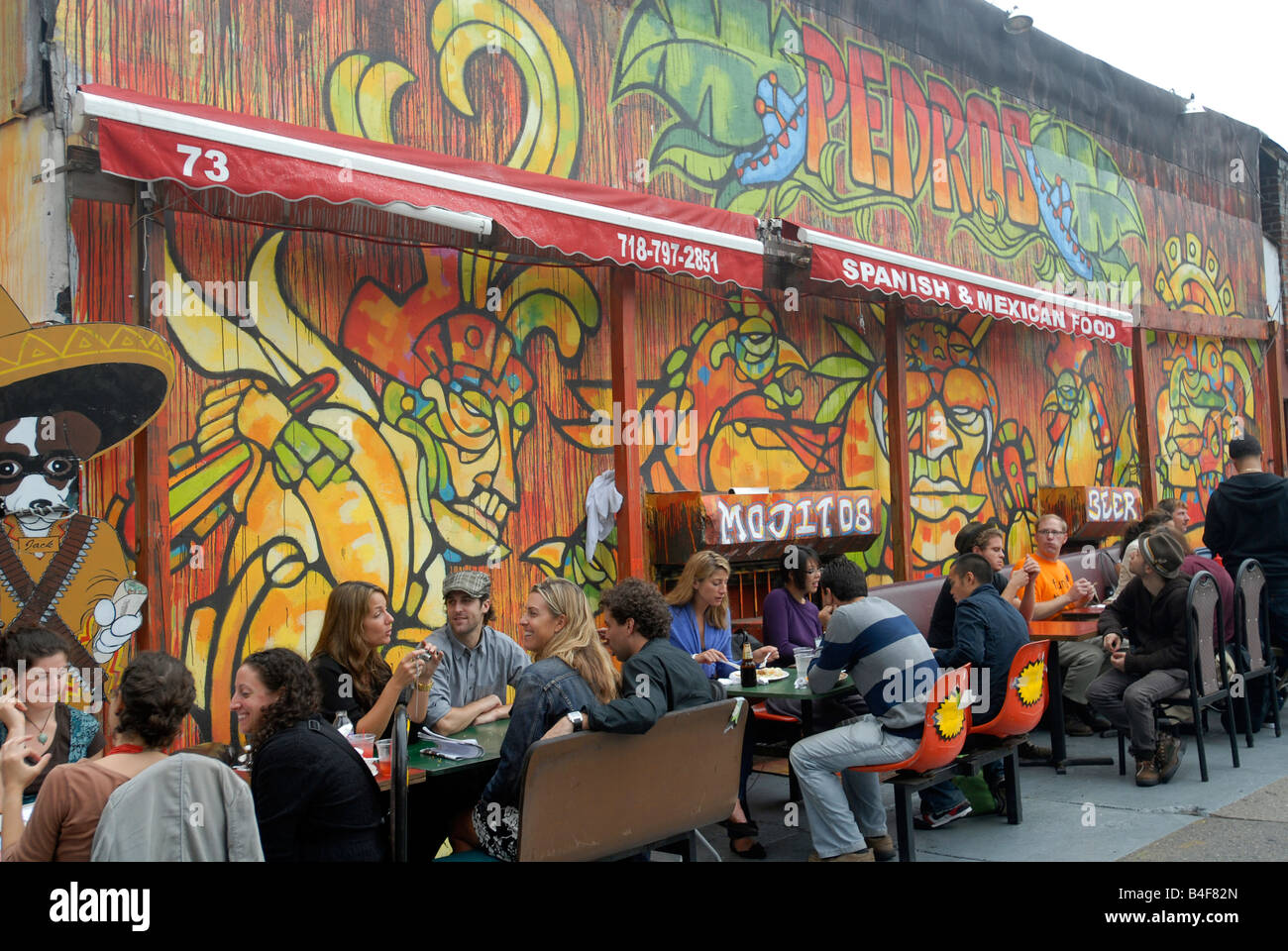 Mexican neighborhood hires stock photography and images Alamy
