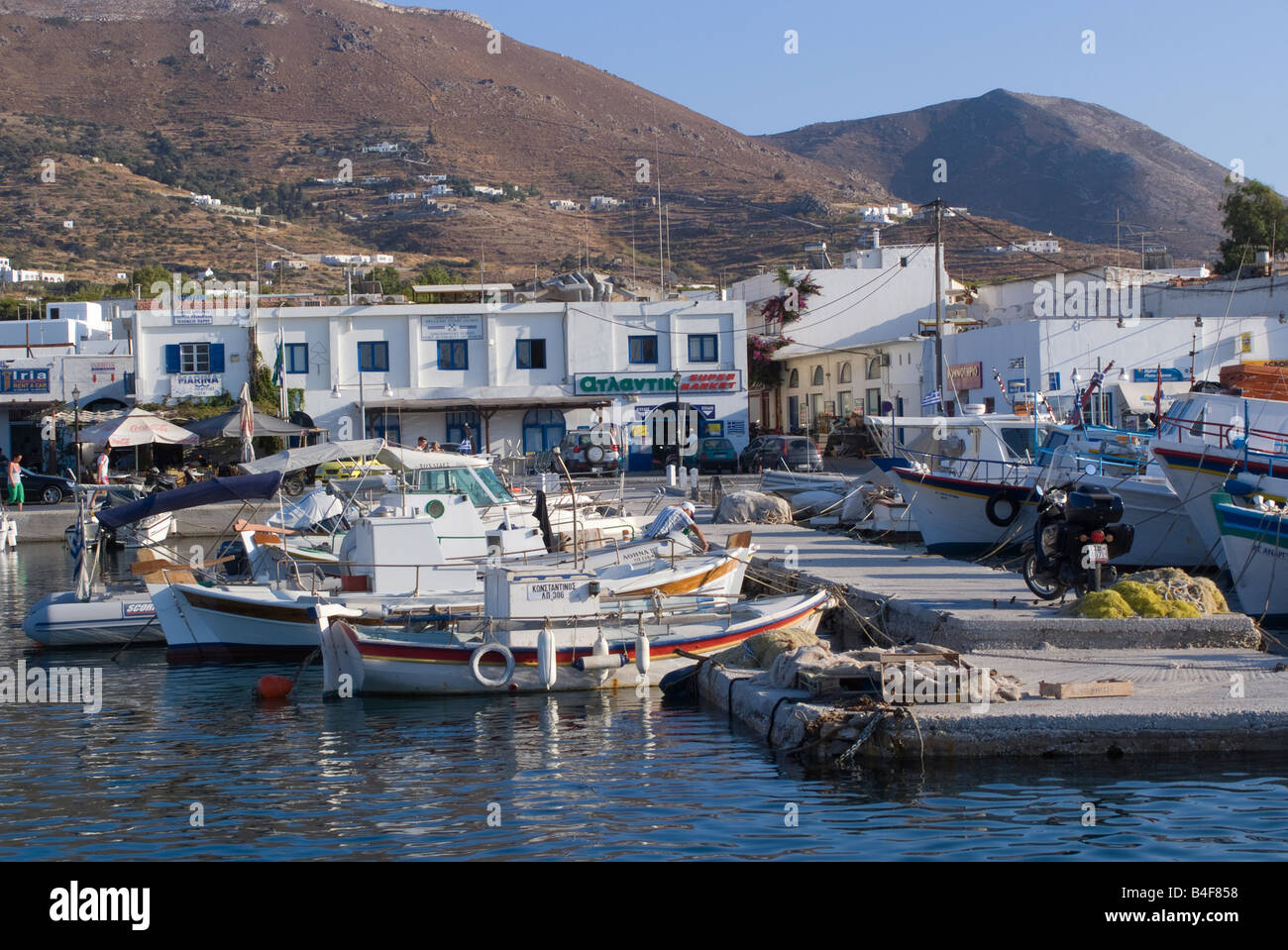 Paros parikia shopping greece hires stock photography and images Alamy
