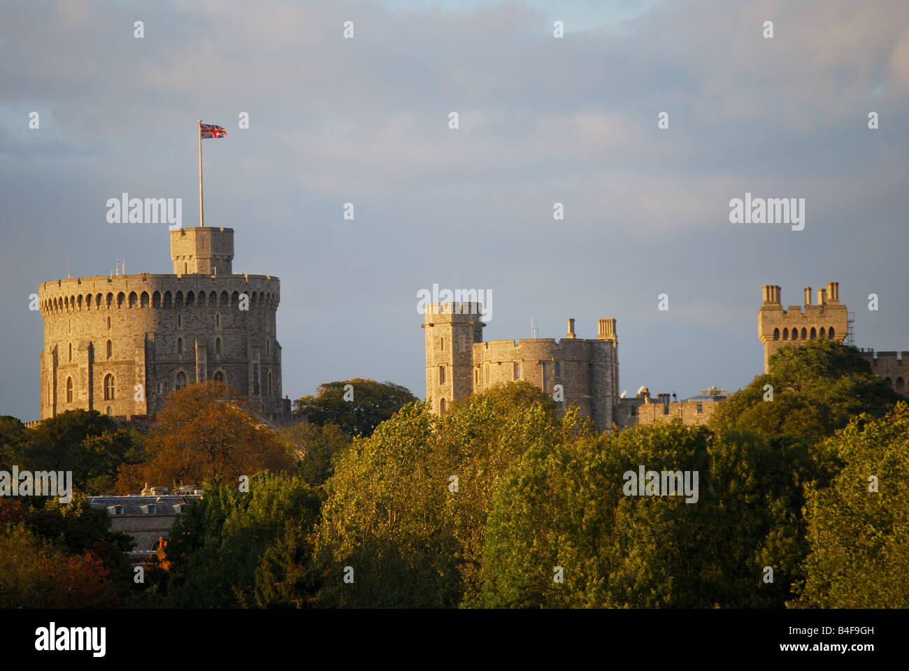 Sunset windsor castle hires stock photography and images Alamy