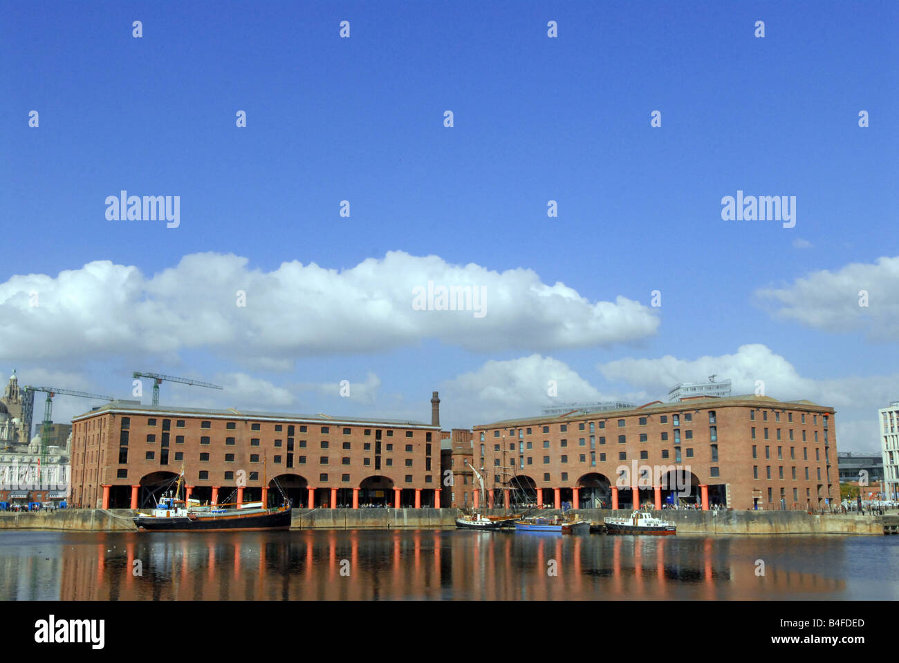 Albert Dock, Liverpool, England Stock Photo - Alamy