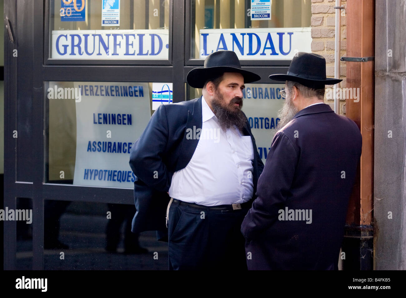 Orthodox Jews on Hoveniersstraat Diamond district in Antwerp, Belgium. Stock Photo