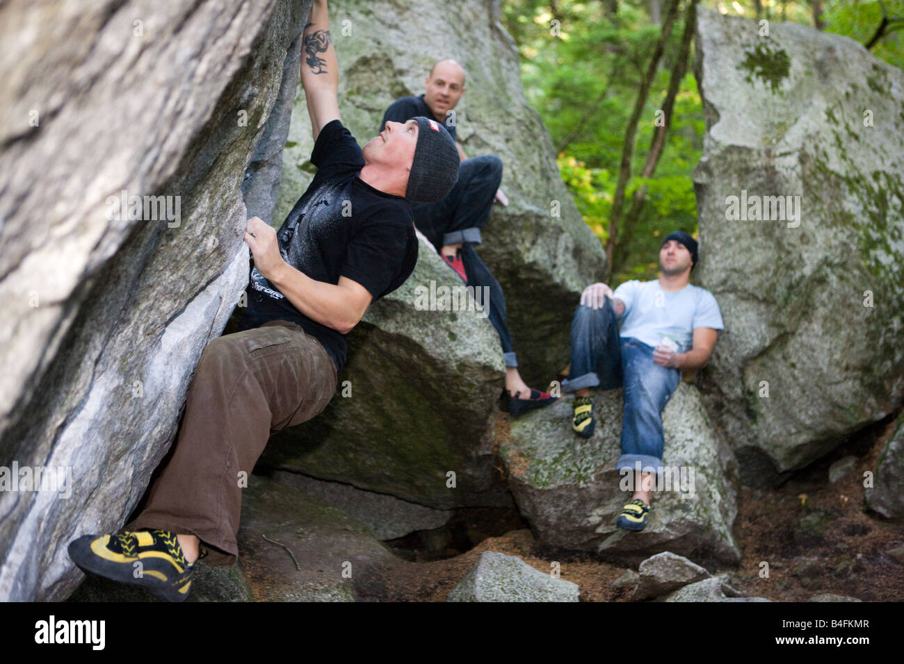 bouldering and rock climbing without ropes in Squamish British Columbia