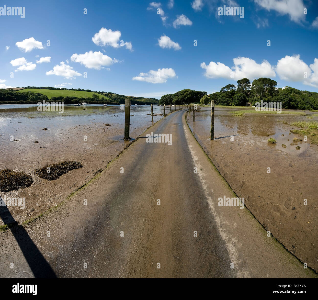 tidal road estuary of the river avon aveton gifford south hams devon england uk Stock Photo
