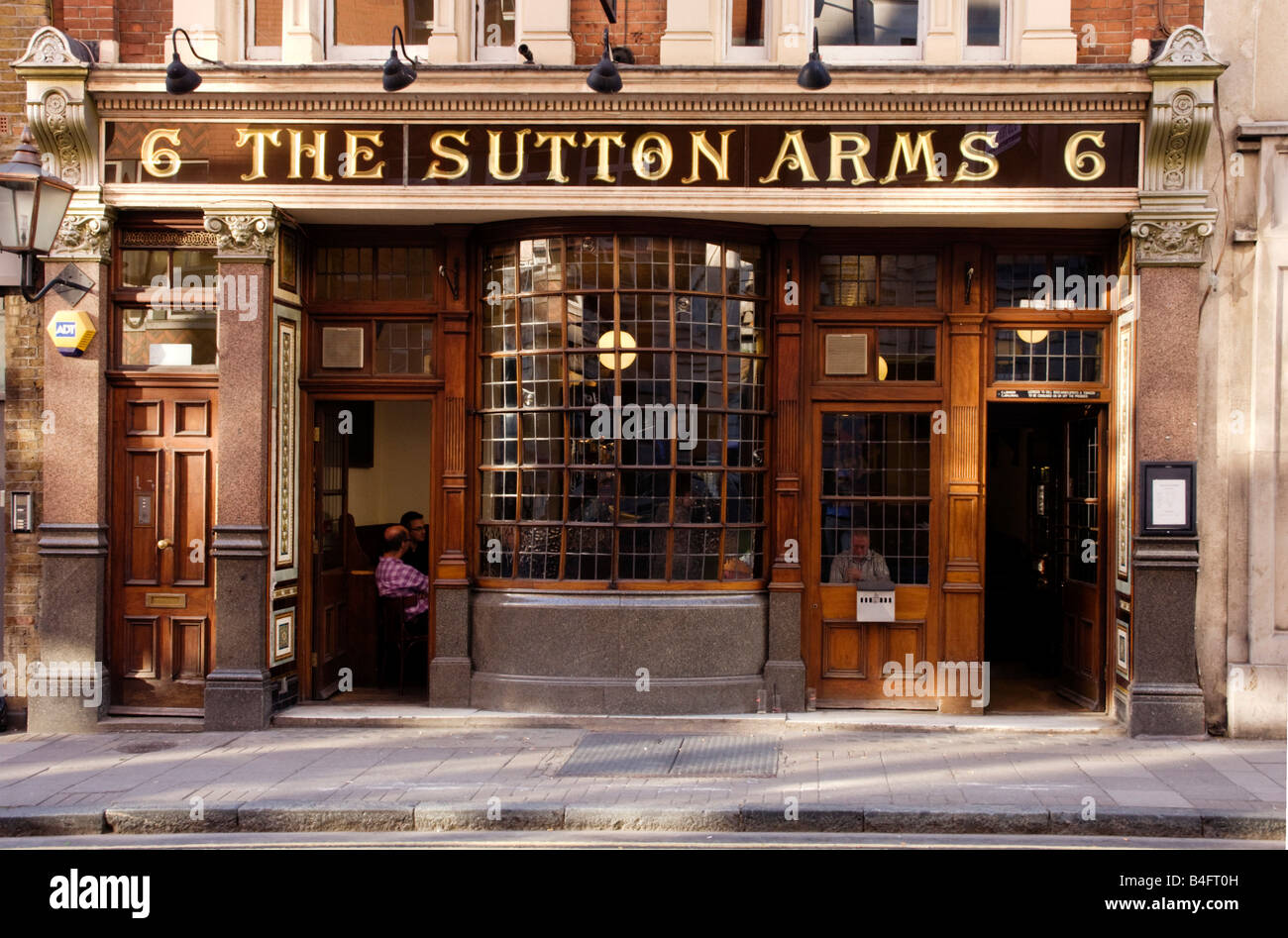 Sutton Arms pub Stock Photo - Alamy