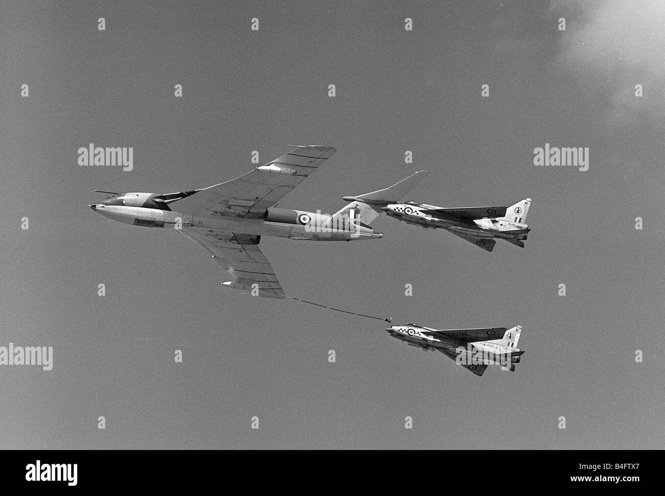 Raf handley page victor k2 Black and White Stock Photos & Images - Alamy