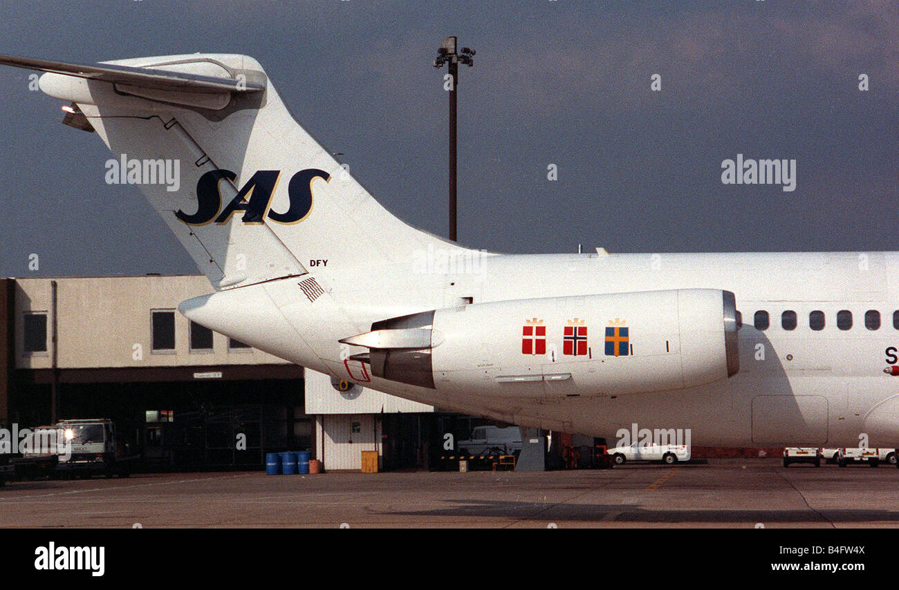 Cordon tubulaire Scandinavian Airlines + rouleau de marque