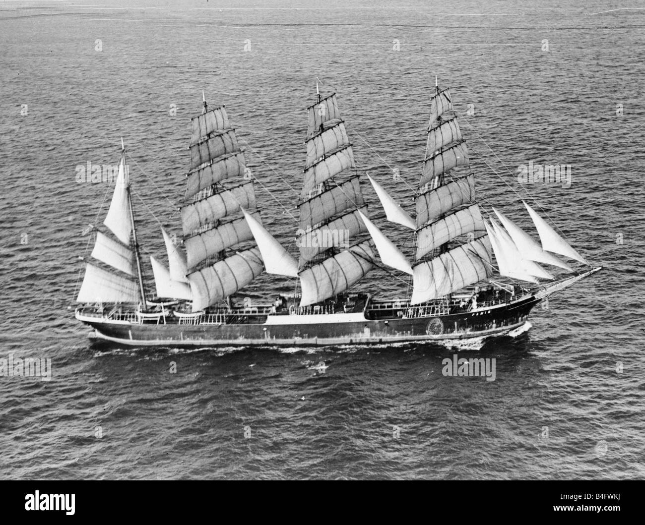 The four masted sailing ship Basque Pamir in the English Channel after a 13 000 mile journey from Wellington New zealand The ship was built in Germany in 1905 December 1947 Stock Photo