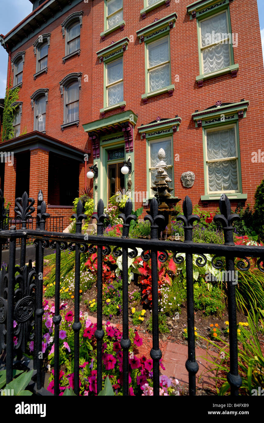 This historic Victorian home can be seen in Pittsburgh Pennsylvania's Mexican War Streets neighborhood. Stock Photo