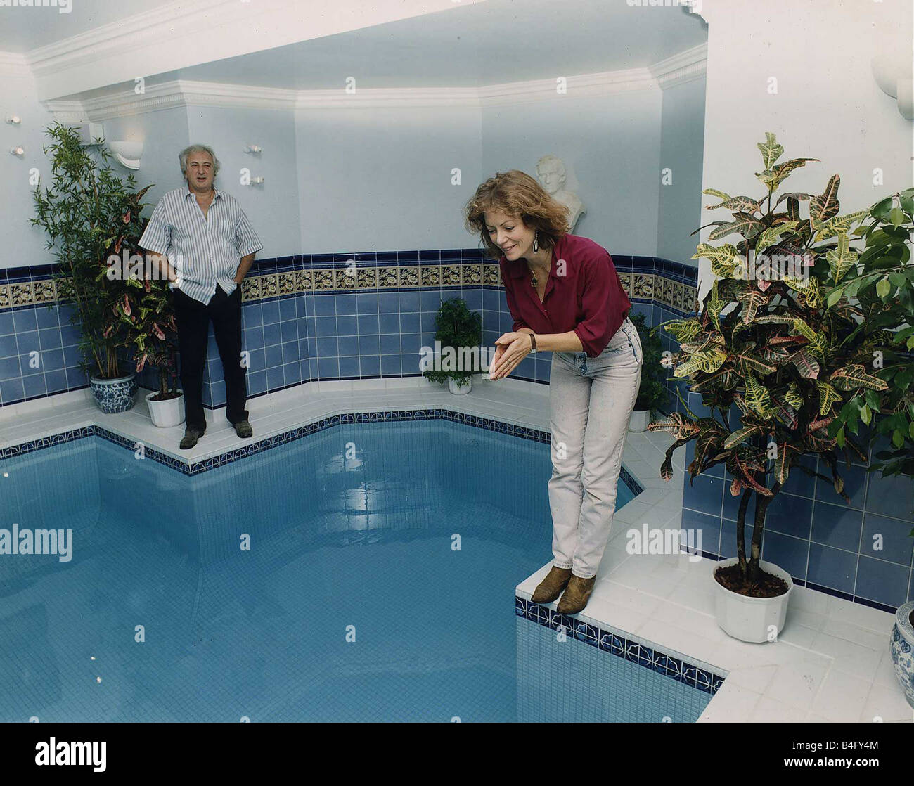 Jenny Seagrove actress with partner Michael Winner director Mirrorpix Stock Photo