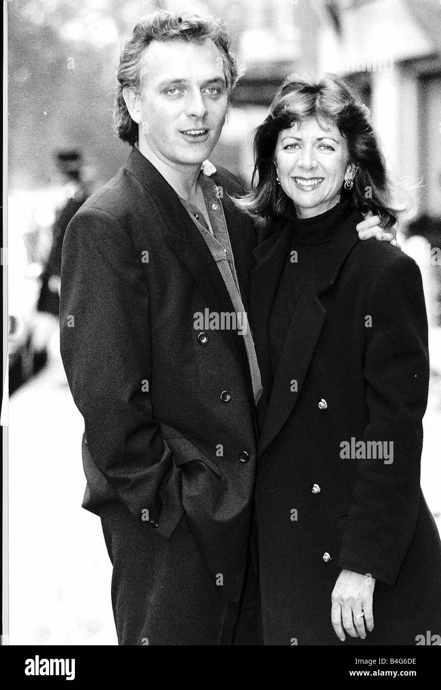 Marsha Fitzalan actress stars in the television series the New Statesman  with Rik Mayall Stock Photo - Alamy