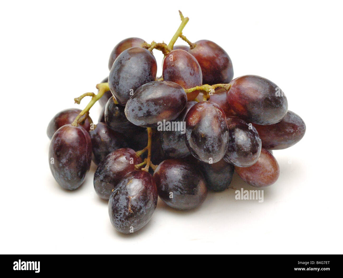 A bunch seedless red grapes Stock Photo - Alamy