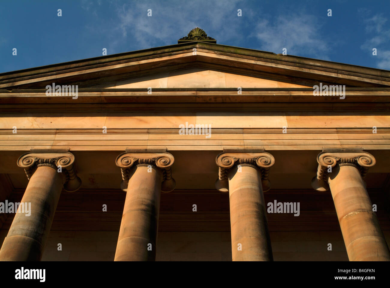 Portico of the National Gallery of Scotland building, Edinburgh Stock Photo