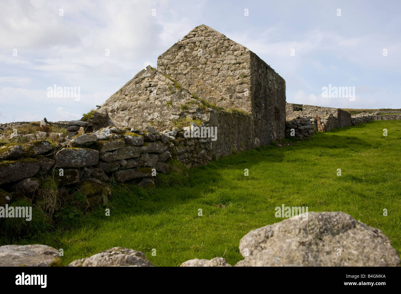 Derelict farm house in Cornwall Stock Photo Alamy