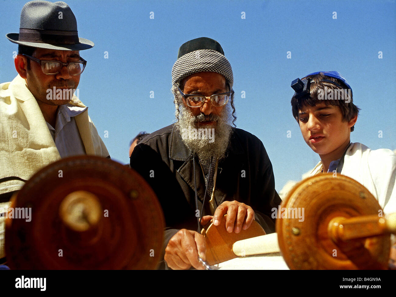 A Yemenite Bar Mitzvah at the Western Wall Stock Photo Alamy