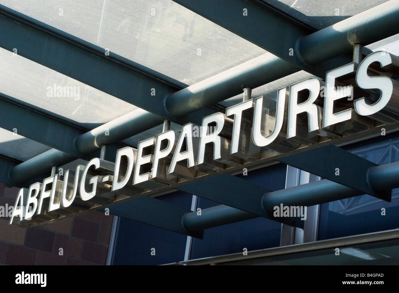 Abflug hi-res stock photography and images - Alamy