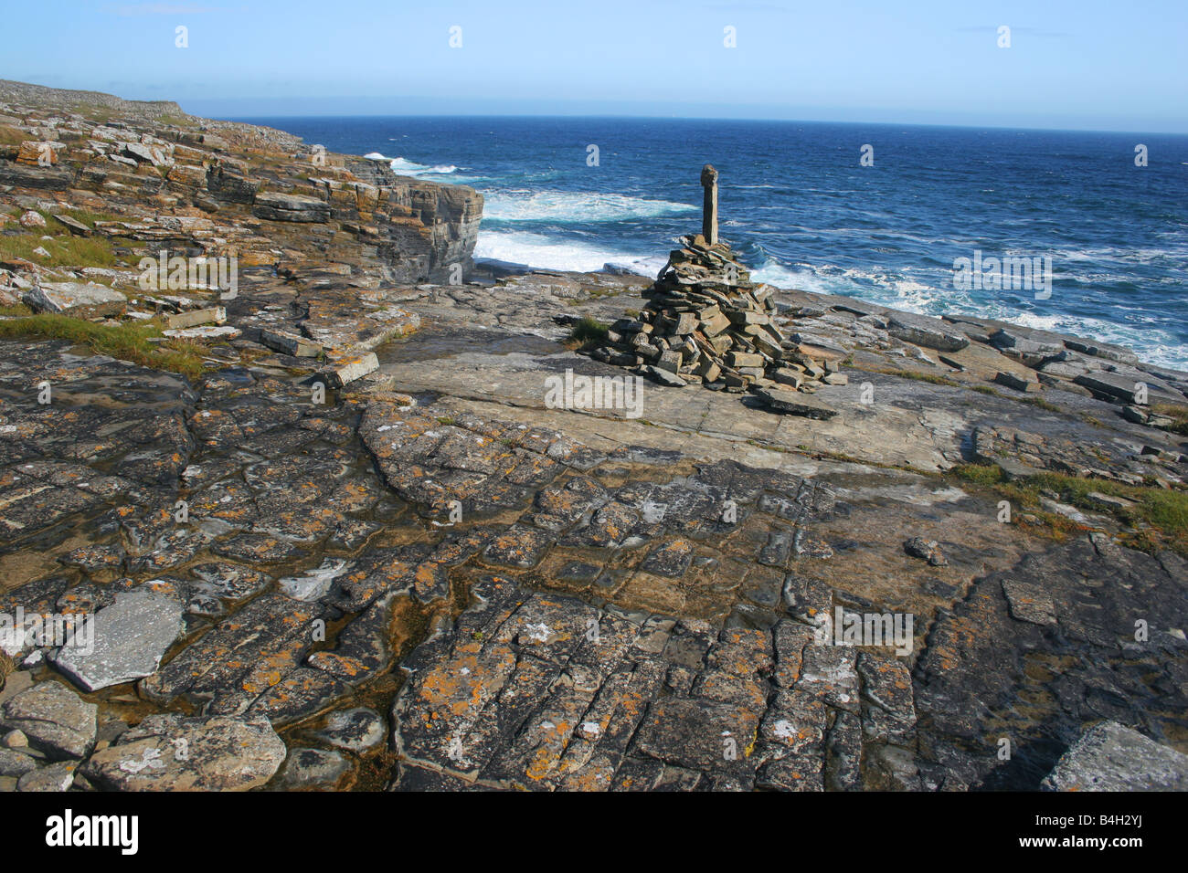 A cairn at Deerness on the coast near Mull Head, Orkney Isles, Scotland Stock Photo