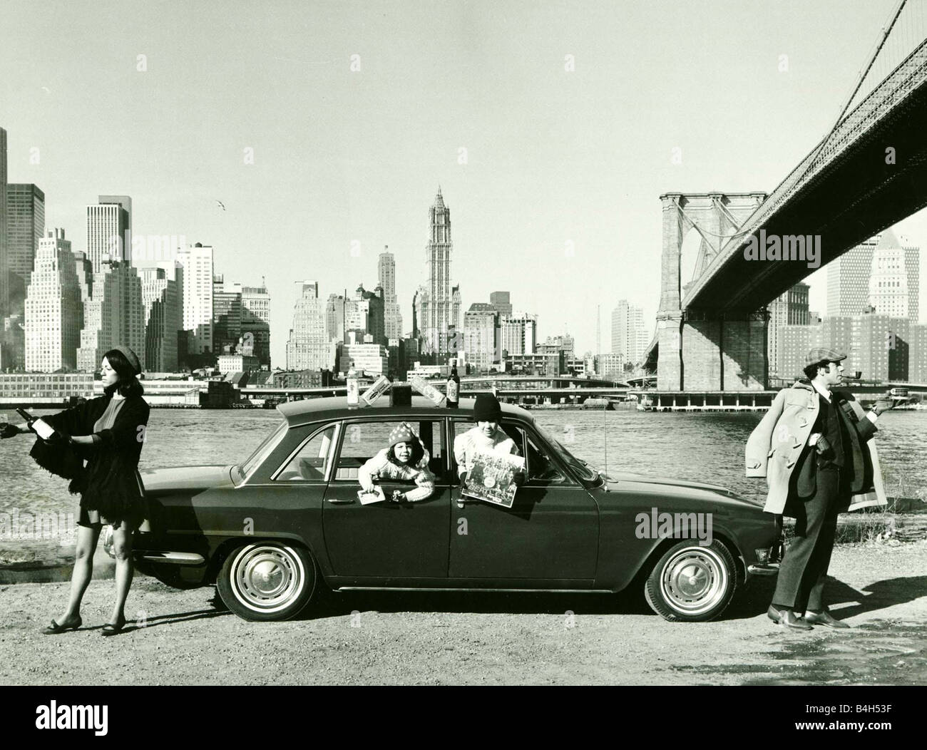 USA New York Brooklyn bridge Manhattan Skyline Peter Udell and Wife