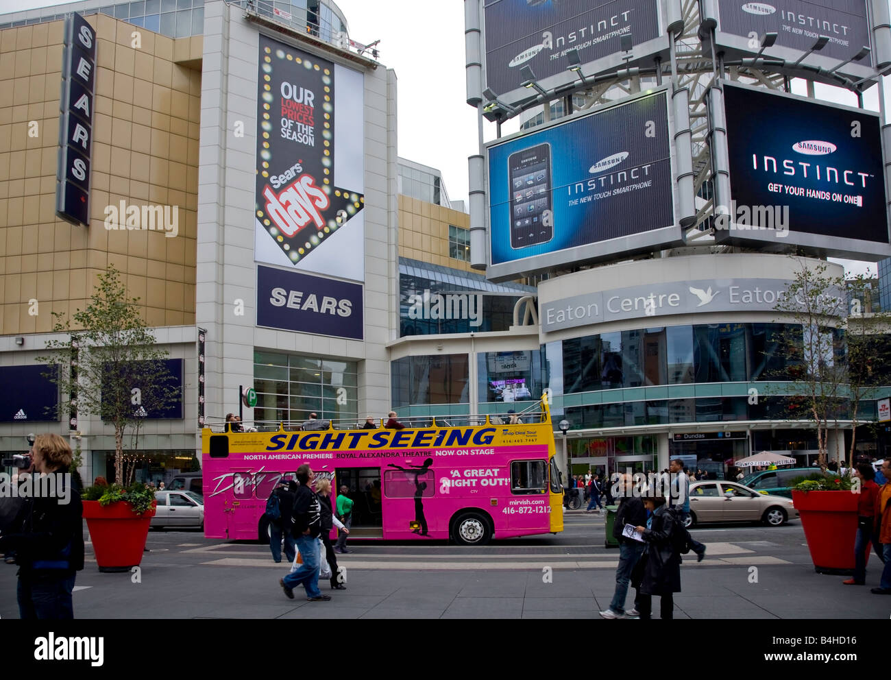 Dentist Near Eaton Centre At Yonge And Dundas