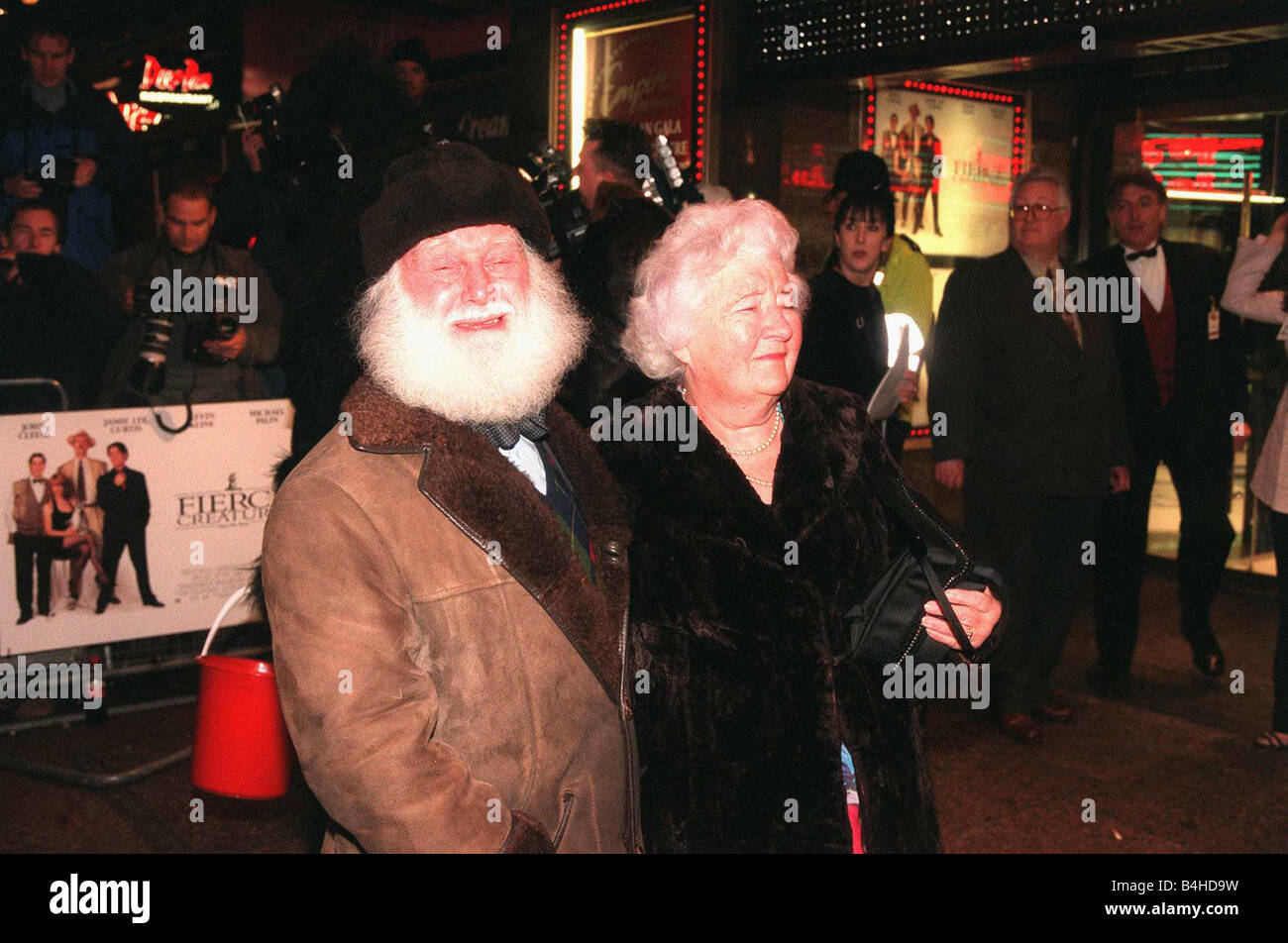 buster-merryfield-actor-with-wife-attend-the-film-premiere-of-fierce-B4HD9W.jpg
