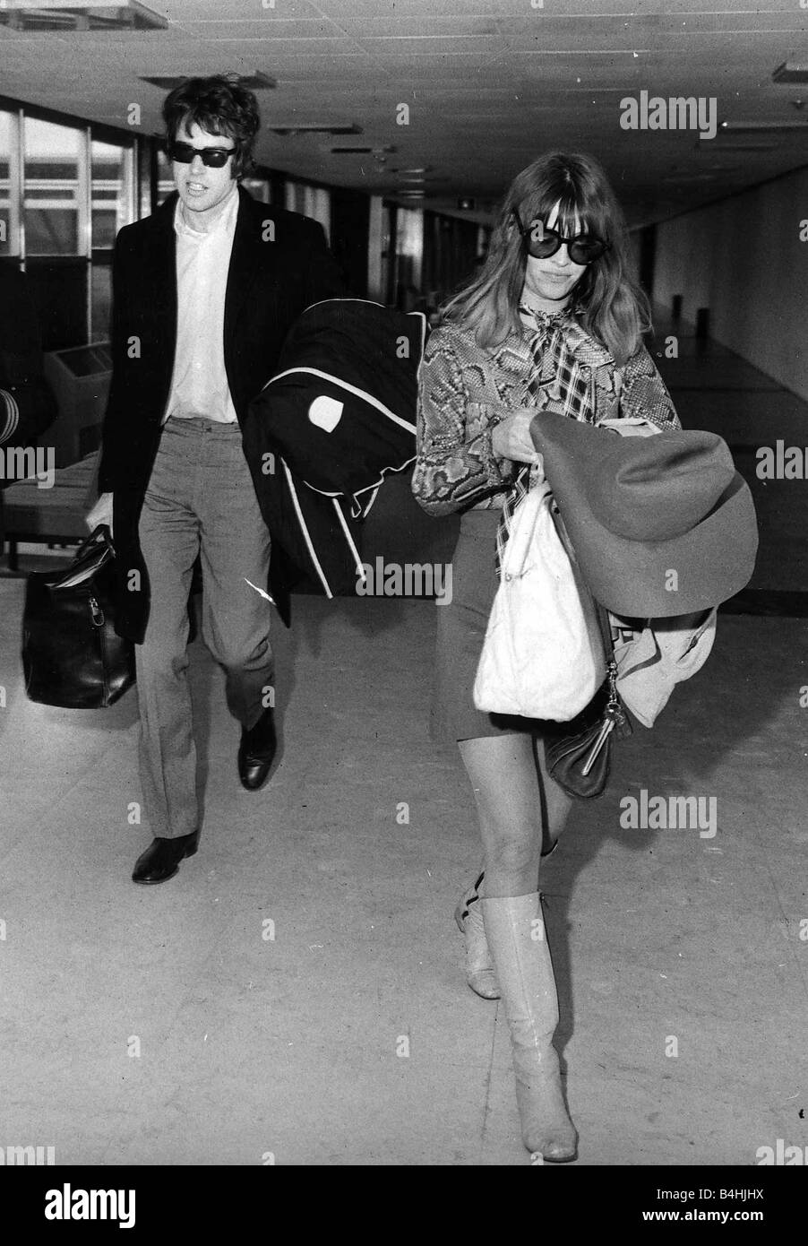 Warren Beatty Actor With Julie Christie 1968 Stock Photo Alamy