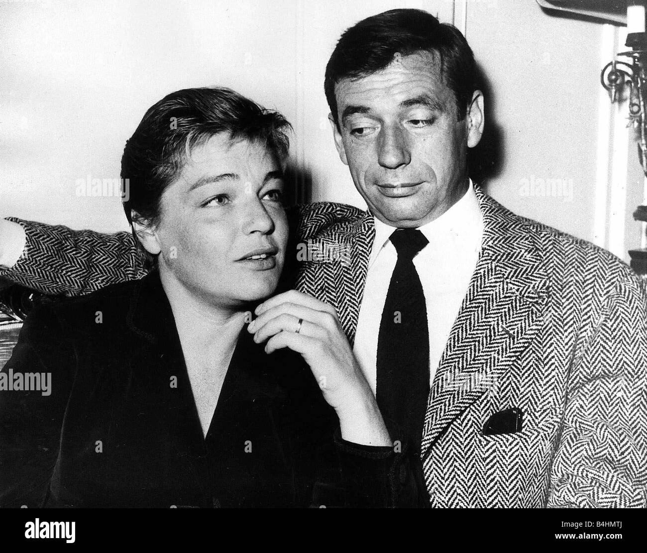 Yves Montand April 1982 with his wife of 21 years actress Simone Signoret  Stock Photo - Alamy