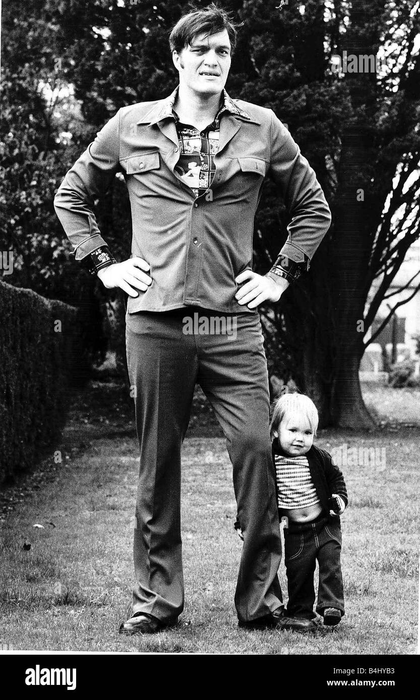 Richard Kiel actor and son Richard George Kiel November 1976 Dbase MSI Stock Photo