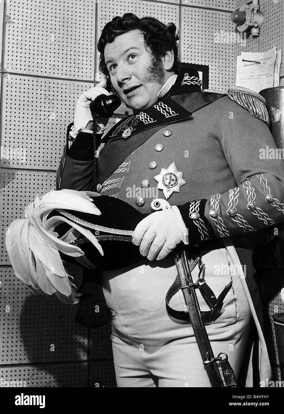 Peter Ustinov as King George IV at elstree film studio February 1954 Stock Photo