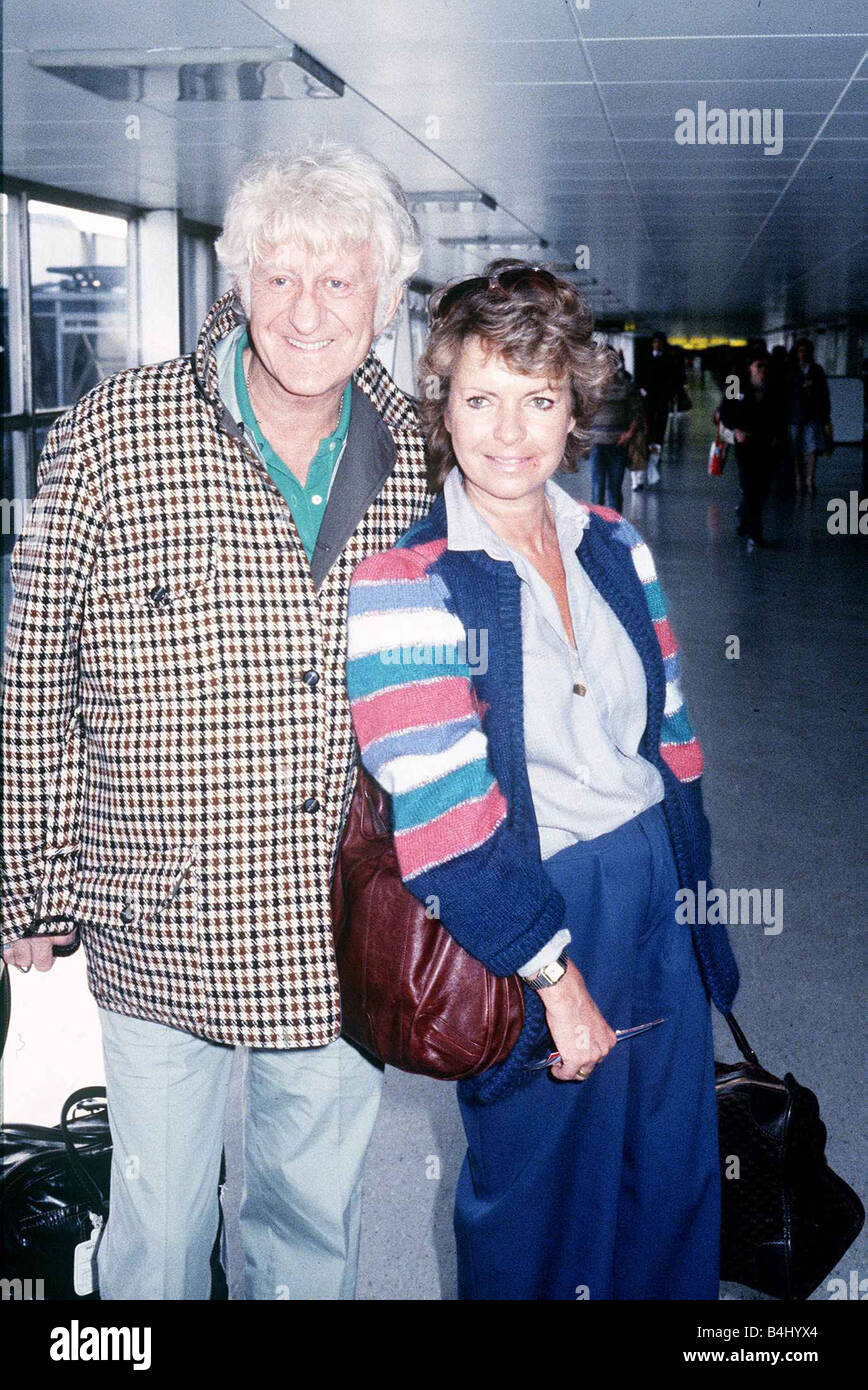 John Pertwee actor and wife Ingeborg at airport January 1983 Dbase MSI Stock Photo