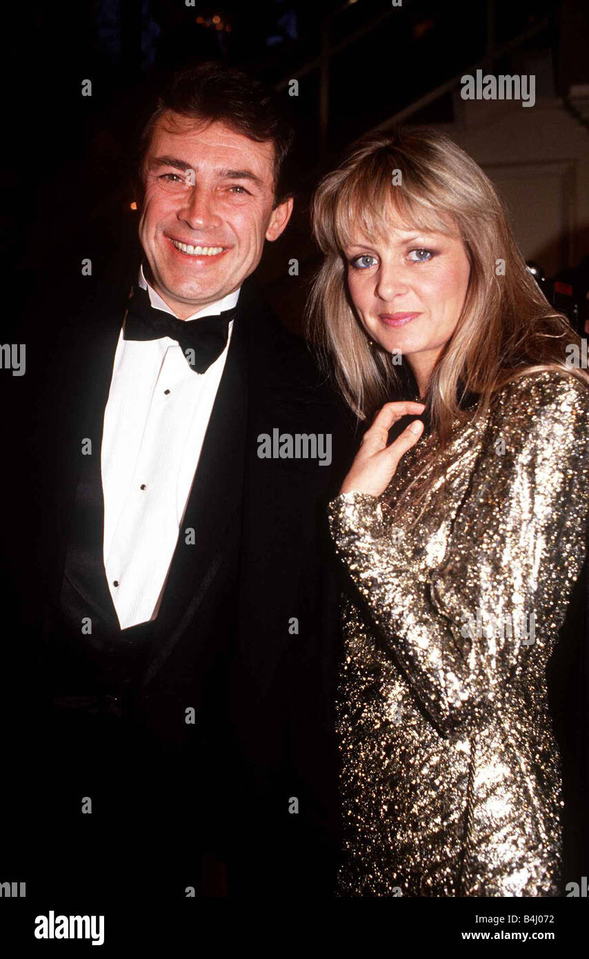 Twiggy former model now actress with husband Leigh Lawson actor at the BAFTA Awards March 1988 MSI Stock Photo