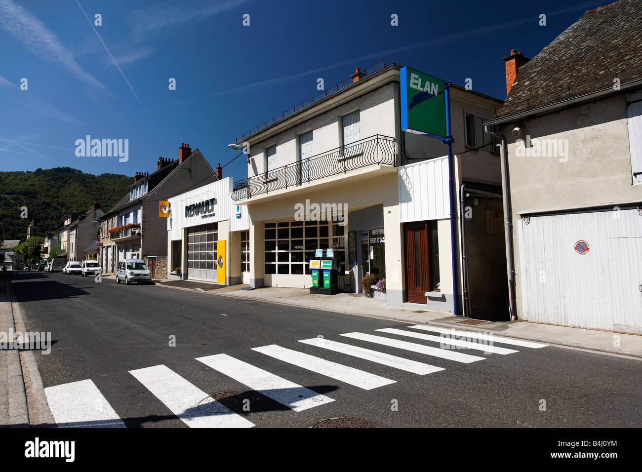Pedestrian crossings hires stock photography and images Alamy