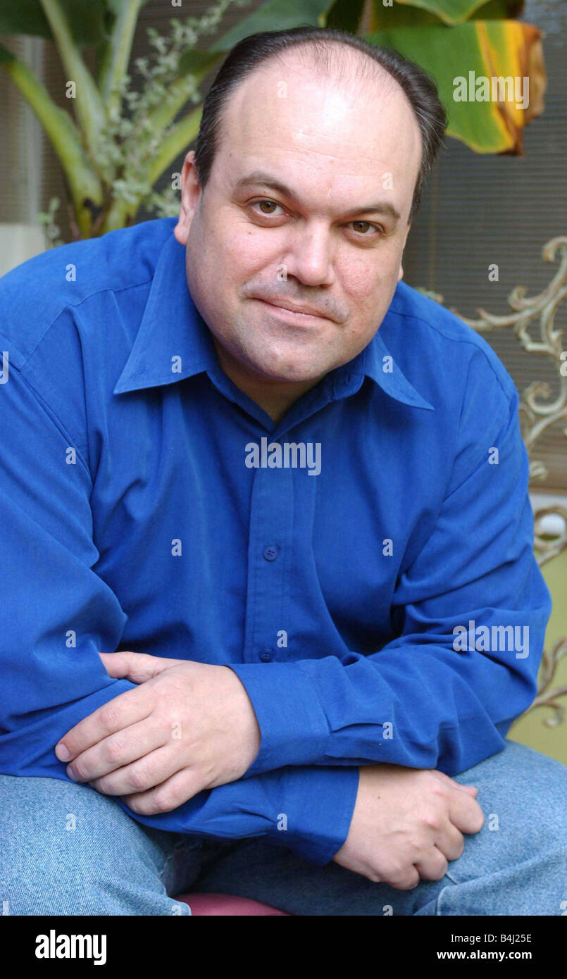 Barry evans eastenders hi-res stock photography and images - Alamy