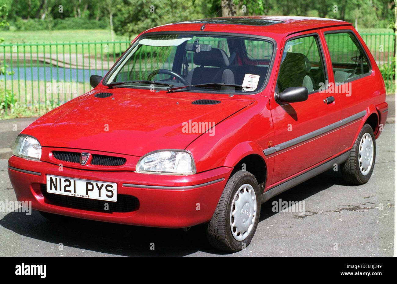 Rover 100 Kensington SE car May 1999 Second hand car Stock Photo Alamy