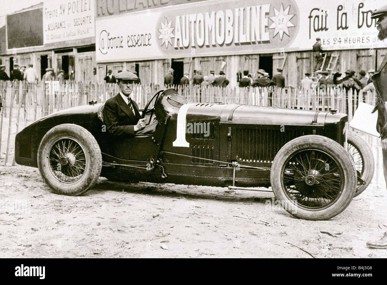 Henry Segrave with his Sunbeam motor racing car competing at the French Grand prix Monthelerey Transport Old Motor Cars Old Motor Cars vintage The Sunbeam Motor Company Number 11 Motor Sport Old Motor Racing 1920 s September 1925 Mirrorpix Mirrorpix Stock Photo