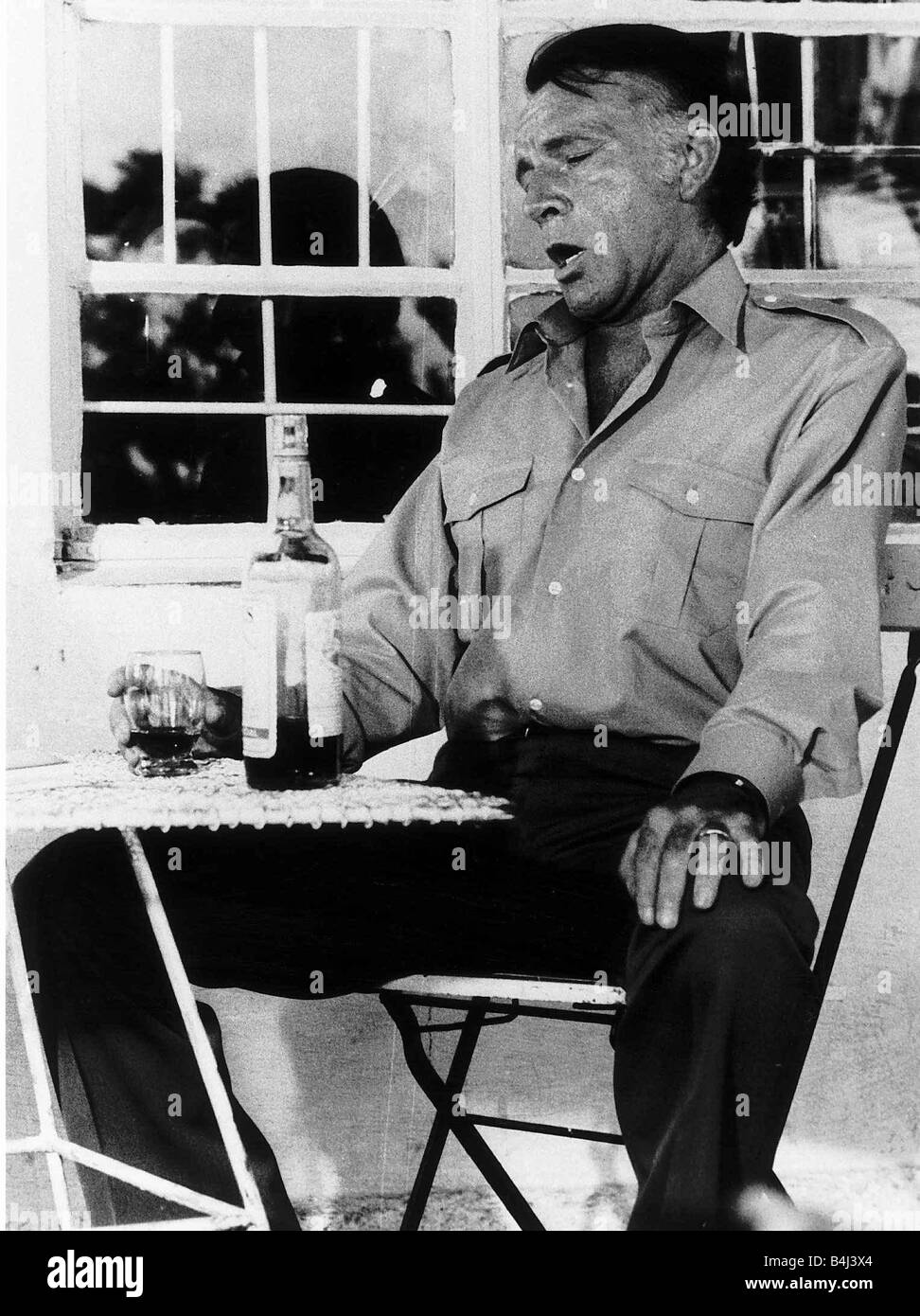 Richard Burton actor on film set August 1984 August 1984 dbase MSI Stock  Photo - Alamy
