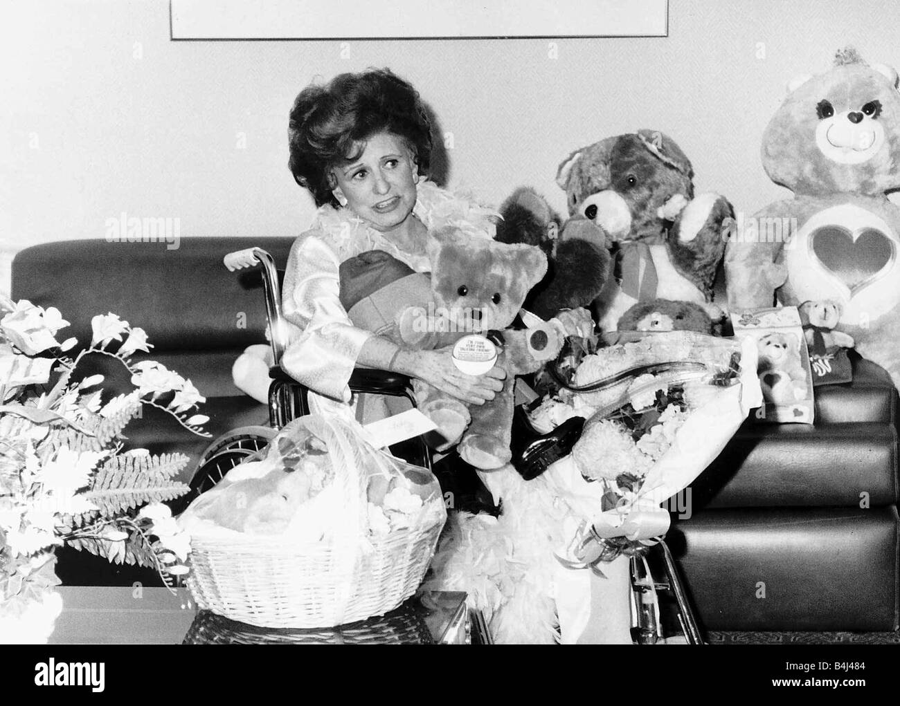 Pat Phoenix Pat Phoenix