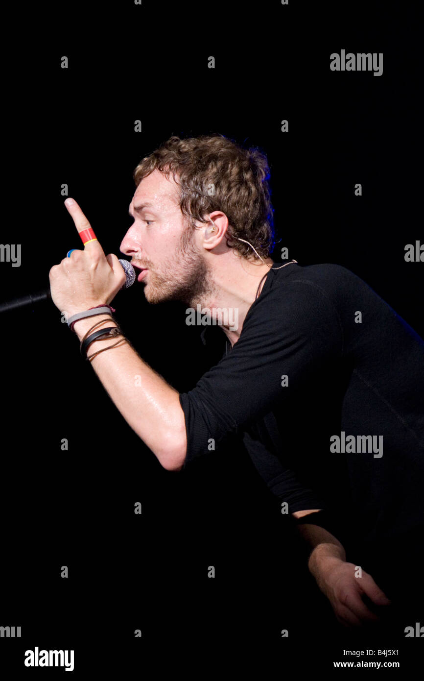Chris Martin Performing Live - Coldplay