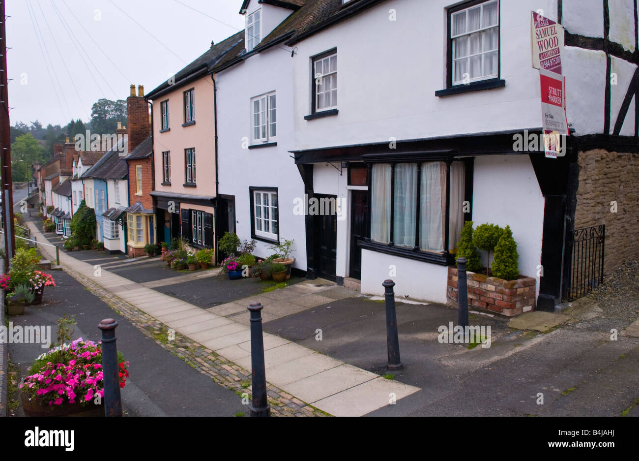 House for sale in Ludlow Shropshire England UK Stock Photo Alamy