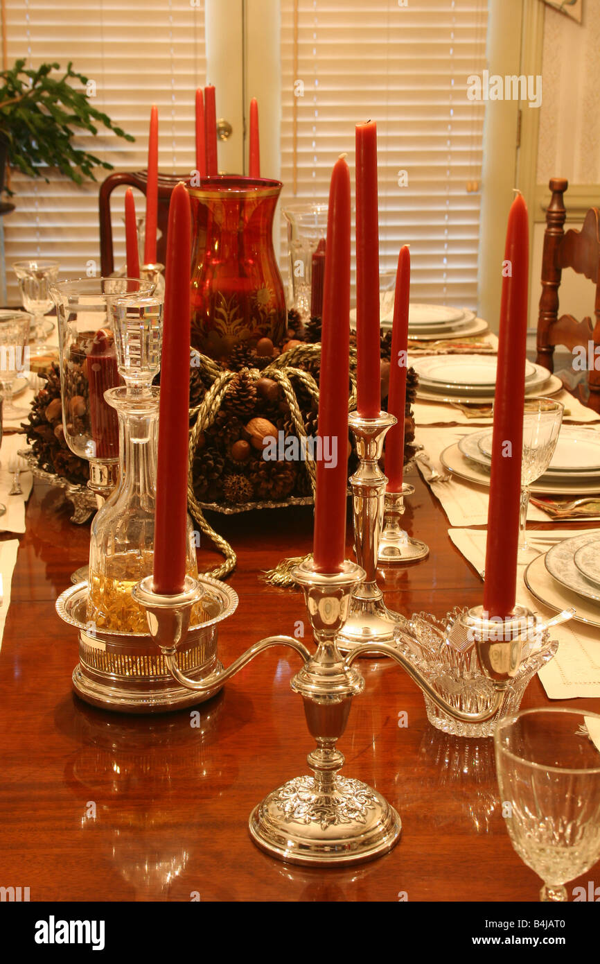 Candleabra dining table hires stock photography and images Alamy