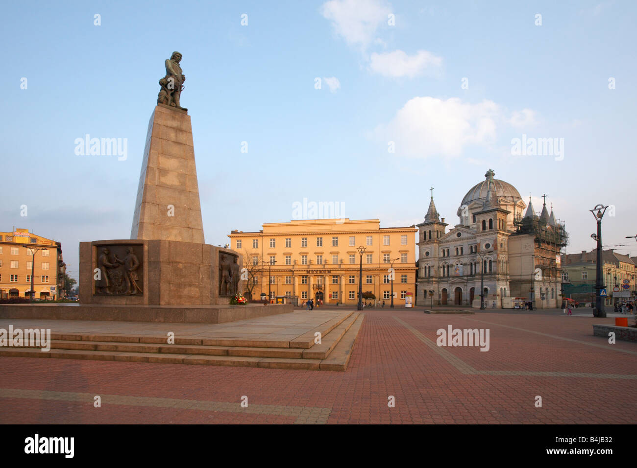 Poland West Mazovia Lodz Plac Wolnosci (Liberty Square) Statue of Tadeusz Kosciuszko Stock Photo