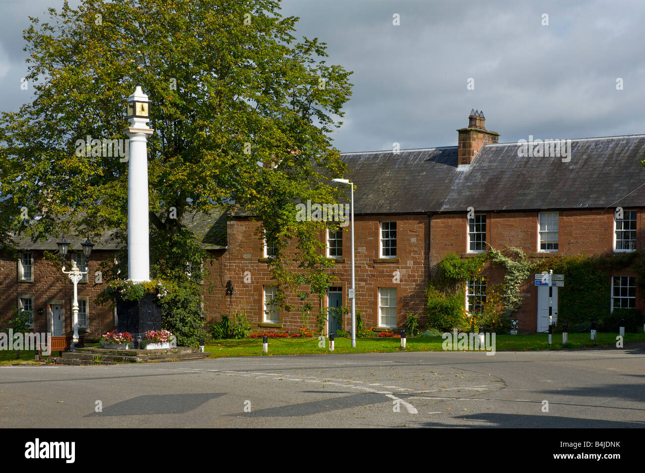 High Cross and traditional sandstone houses, at the top of Boroughgate