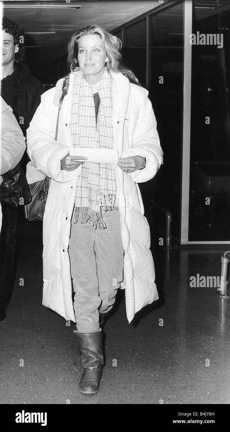 Bo Derek actress married to film director John Derek arriving at London Airport dbase Stock Photo