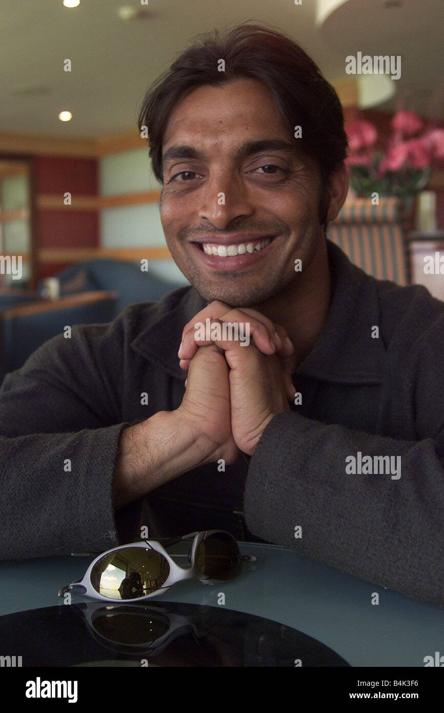 Shoaib Akhtar June 1999 Pakistan Cricket PlayerShoaib Akhtar June 1999 Pakistan Cricket Player Stock Photo