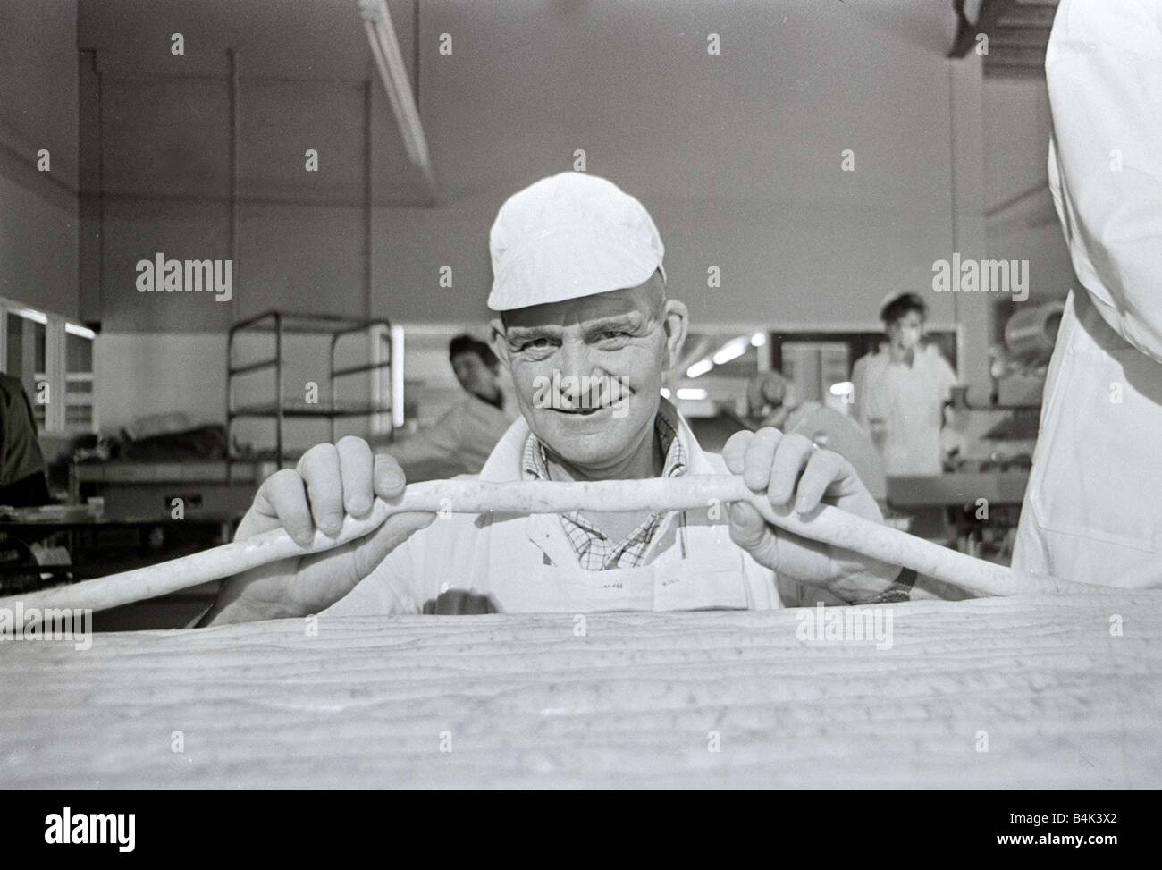 The World s Longest sausage measuring 3 124 feet was made in a susage