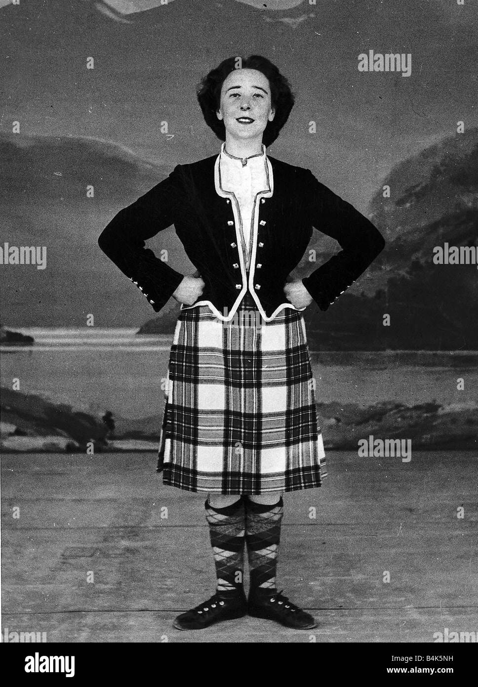 Highland dress 1950s hi-res stock photography and images - Alamy Highland dress 1950s hi-res stock photography and images - Alamy
